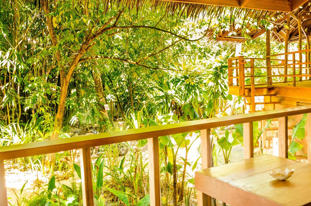 Amihan Bungalows General Luna  Extérieur photo