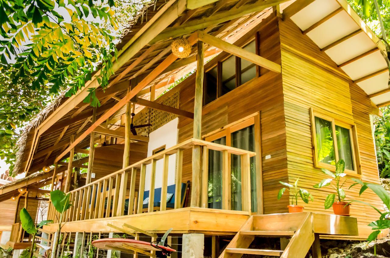 Amihan Bungalows General Luna  Extérieur photo