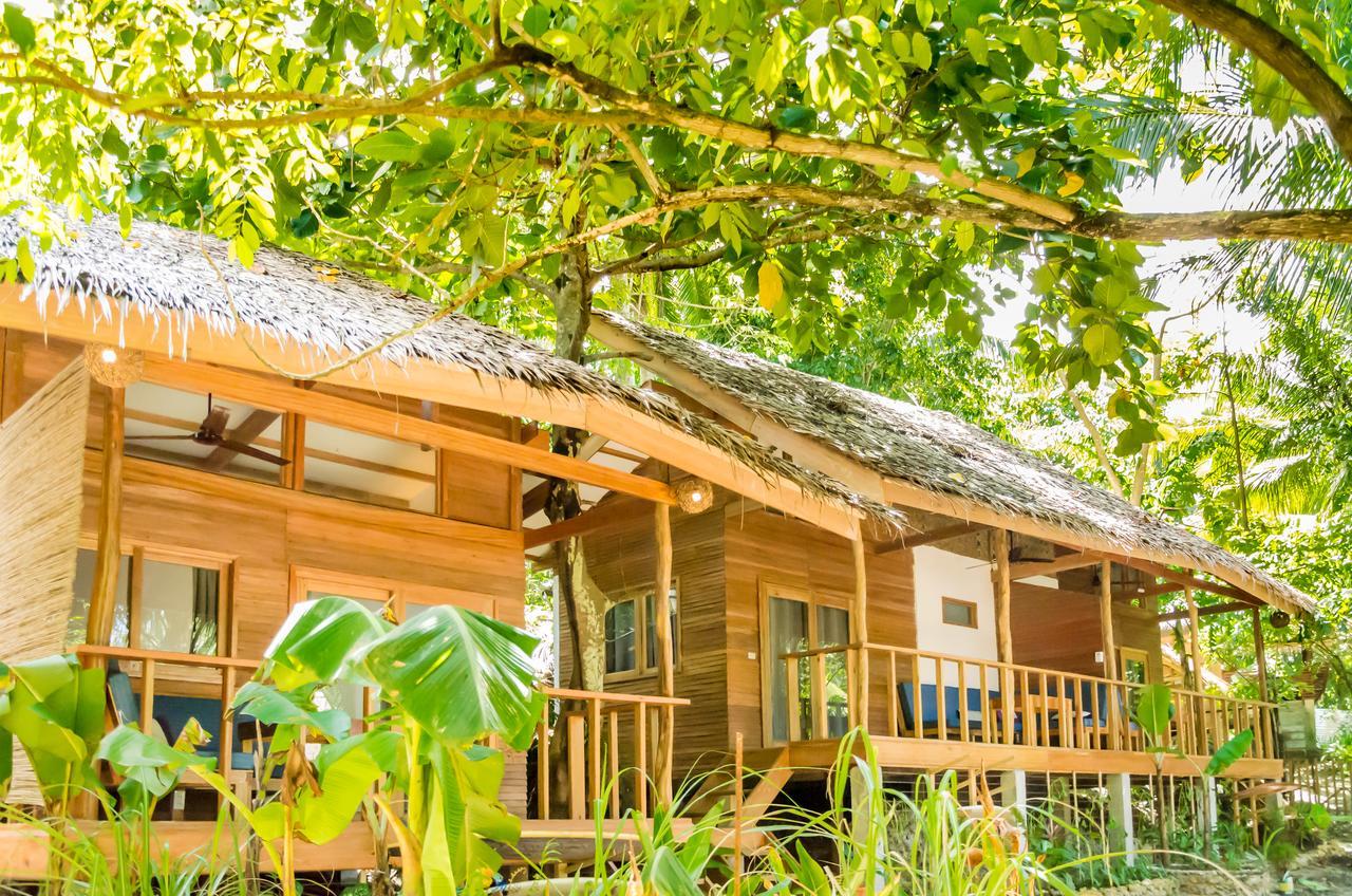 Amihan Bungalows General Luna  Extérieur photo