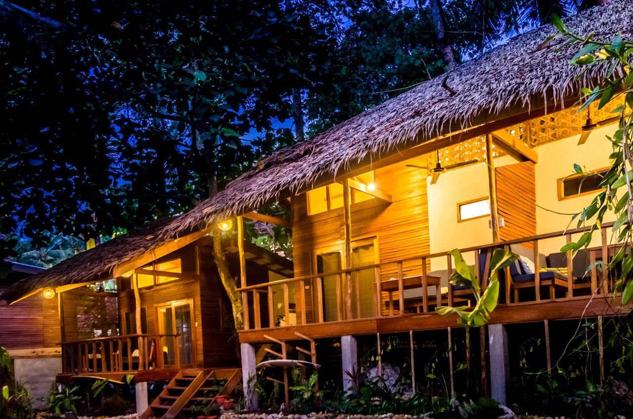 Amihan Bungalows General Luna  Extérieur photo