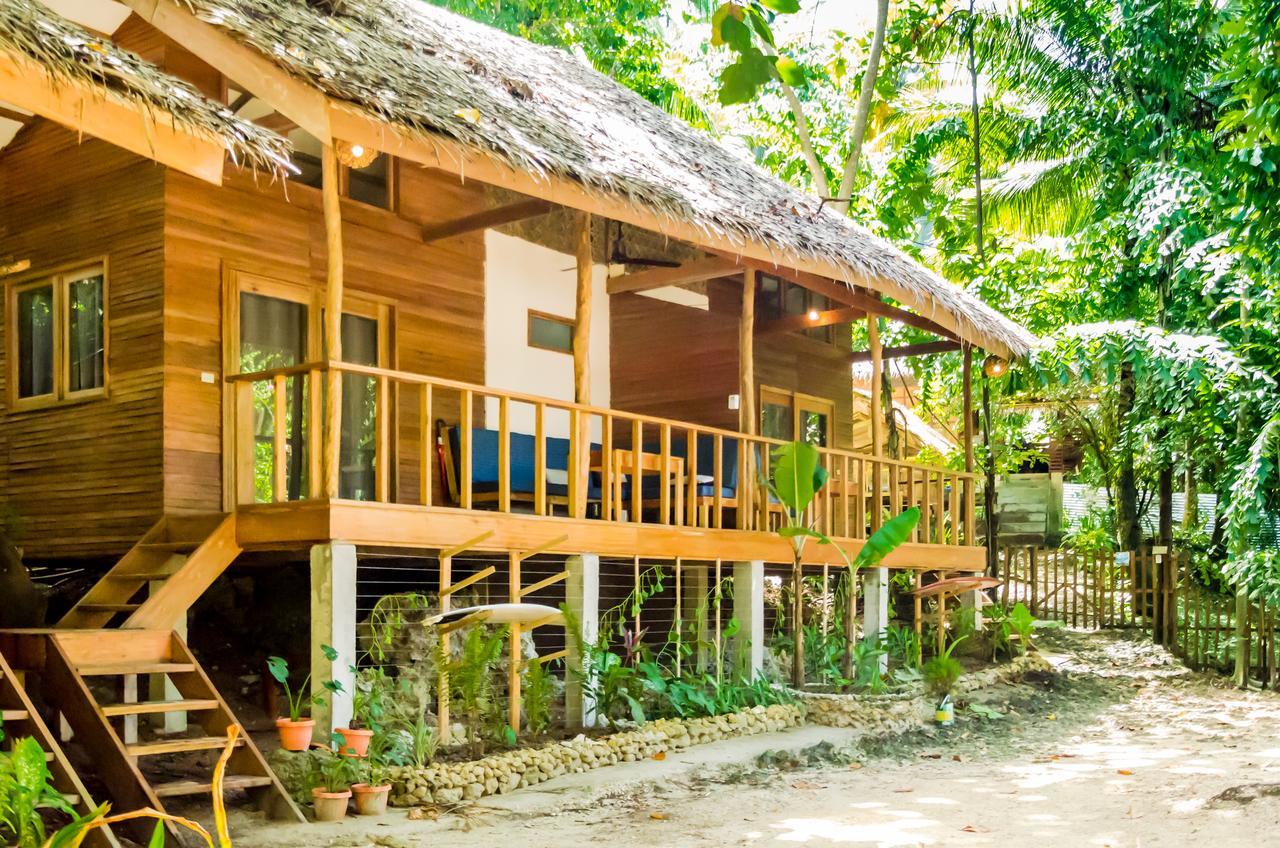 Amihan Bungalows General Luna  Extérieur photo